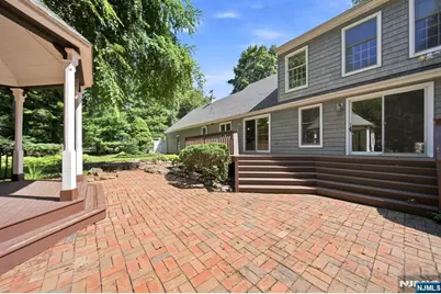 29 Hickory Hill, Montvale, NJ 07645 - Photo 34