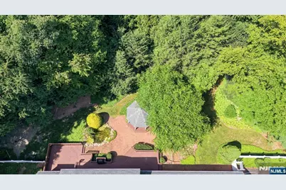 29 Hickory Hill, Montvale, NJ 07645 - Photo 32