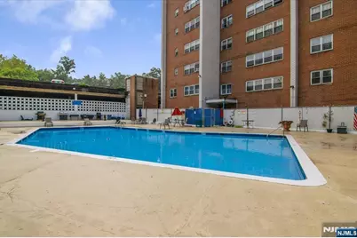 39 E 39th Street 2J #2J, Paterson, NJ 07514 - Photo 18