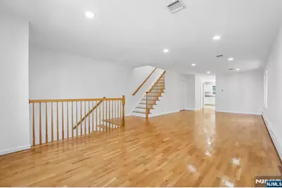 326B 9th Street B #B, Palisades Park, NJ 07650 - Photo 4