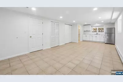 326B 9th Street B #B, Palisades Park, NJ 07650 - Photo 32