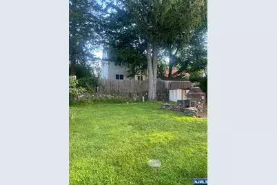 27 Charles Terrace, Waldwick, NJ 07463 - Photo 12