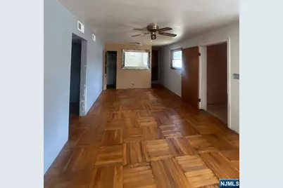 27 Charles Terrace, Waldwick, NJ 07463 - Photo 2