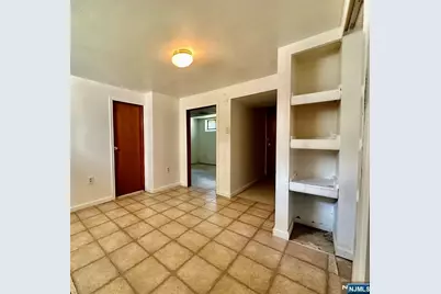 237 Bradley Avenue 235 #235, Bergenfield, NJ 07621 - Photo 14