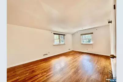 237 Bradley Avenue 235 #235, Bergenfield, NJ 07621 - Photo 8