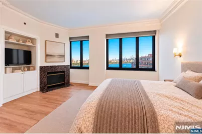 100 Carlyle Drive C18D #C18D, Cliffside Park, NJ 07010 - Photo 14