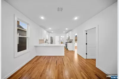319 William Street 2 #2, Harrison, NJ 07029 - Photo 2