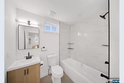 319 William Street 2 #2, Harrison, NJ 07029 - Photo 10