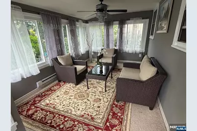 334 4th Avenue, Hawthorne, NJ 07506 - Photo 14