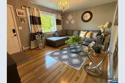 334 4th Avenue, Hawthorne, NJ 07506 - Photo 4
