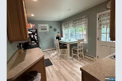 334 4th Avenue, Hawthorne, NJ 07506 - Photo 6
