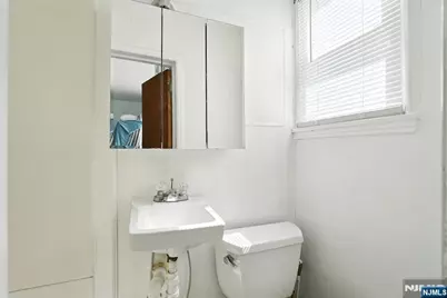 34 Pennington Avenue, Passaic, NJ 07055 - Photo 20