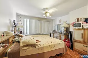 34 Pennington Ave, Passaic, NJ 07055 - Photo 10