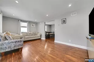464 Simons Ave, Hackensack, NJ 07601 - Photo 6