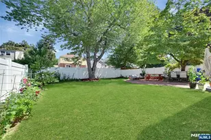 464 Simons Ave, Hackensack, NJ 07601 - Photo 24