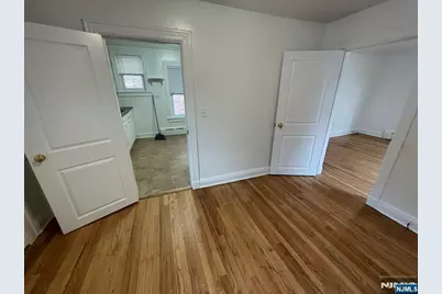 181 County Road 1st Floor #1st Floor, Tenafly, NJ 07670 - Photo 16