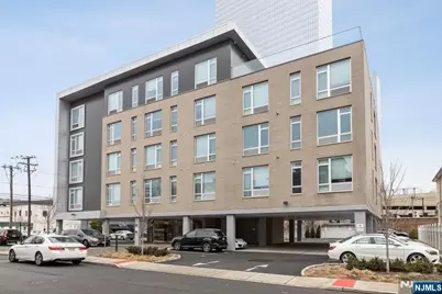 159 Cedar 202 #202, Fort Lee, NJ 07024 - Photo 10