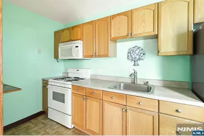 280 Prospect Avenue 5C #5C, Hackensack, NJ 07601 - Photo 12
