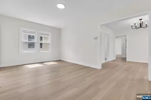 15 Cottage Pl, East Orange, NJ 07017 - Photo 6