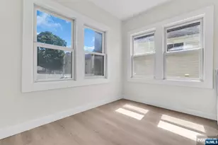 15 Cottage Pl, East Orange, NJ 07017 - Photo 8