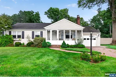 870 Crescent Drive, Rahway, NJ 07065 - Photo 1