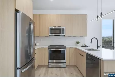 9-11 E Passaic Street 304 #304, Hackensack, NJ 07601 - Photo 6