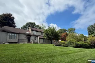 669 Alexander Ct, River Vale Township, NJ 07675 - Photo 1