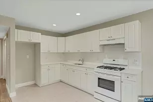 235 10th St, Palisades Park, NJ 07650 - Photo 38