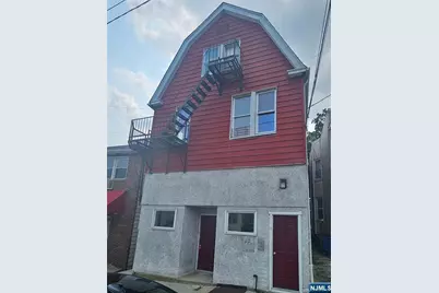 208 Quincy Avenue 1 #1, Kearny, NJ 07032 - Photo 1