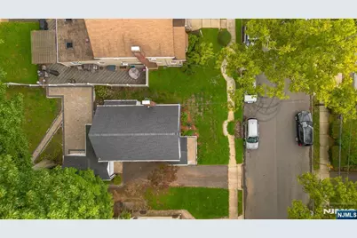 1016 Grace Terrace, Teaneck Township, NJ 07666 - Photo 28