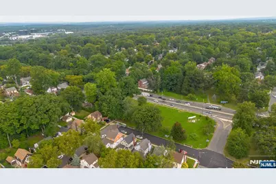 1016 Grace Terrace, Teaneck Township, NJ 07666 - Photo 32