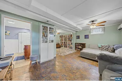 114 Warhol Avenue, Mahwah, NJ 07430 - Photo 28