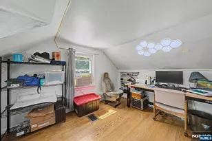 114 Warhol Ave, Mahwah, NJ 07430 - Photo 18