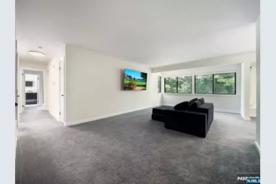 241 Indian Hollow Court, Mahwah, NJ 07430 - Photo 12