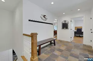 23 Hollybrook Rd, Paramus, NJ 07652 - Photo 26