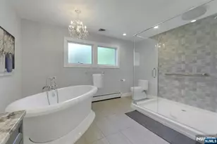 23 Hollybrook Rd, Paramus, NJ 07652 - Photo 20