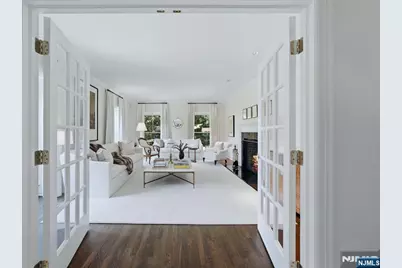 180 Tekening Drive, Tenafly, NJ 07670 - Photo 6