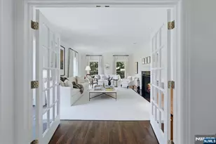 180 Tekening Dr, Tenafly, NJ 07670 - Photo 6