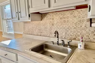 55 Schuyler 19, North Arlington, NJ 07031 - Photo 4