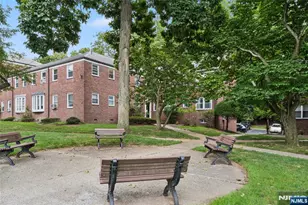 23 Park 88, Verona, NJ 07044 - Photo 14