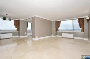 200 Old Palisade Road 15C, Fort Lee, NJ 07024 - Photo 8