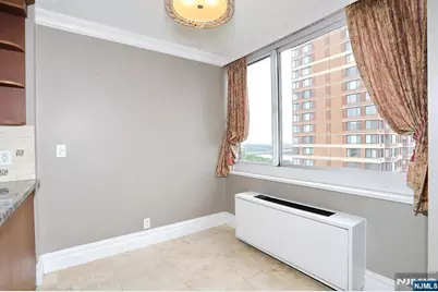 200 Old Palisade Road 15C #15C, Fort Lee, NJ 07024 - Photo 20