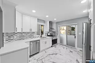 266 Grant Ave A, Cliffside Park, NJ 07010 - Photo 8