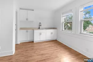 233 Clinton St, East Orange, NJ 07018 - Photo 30
