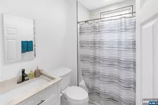 233 Clinton St, East Orange, NJ 07018 - Photo 40