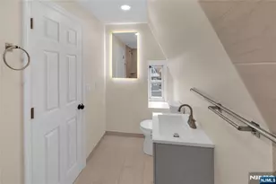 233 Clinton St, East Orange, NJ 07018 - Photo 28