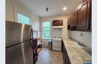 505 Hoboken Road B #B, Carlstadt, NJ 07072 - Photo 2