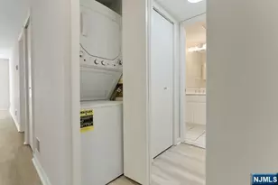 403B Nelson Ct, Edgewater, NJ 07020 - Photo 18