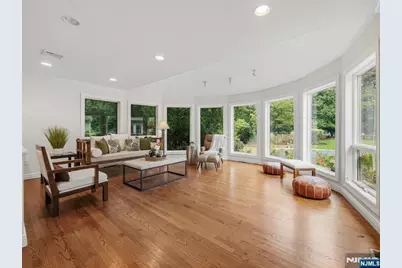 44 Barrett Lane, Wyckoff Township, NJ 07481 - Photo 14