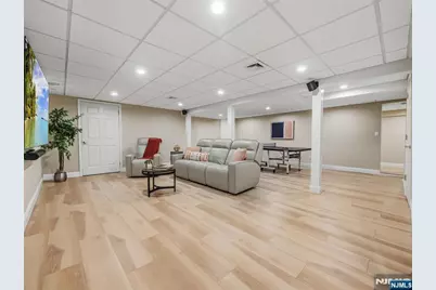 44 Barrett Lane, Wyckoff Township, NJ 07481 - Photo 38